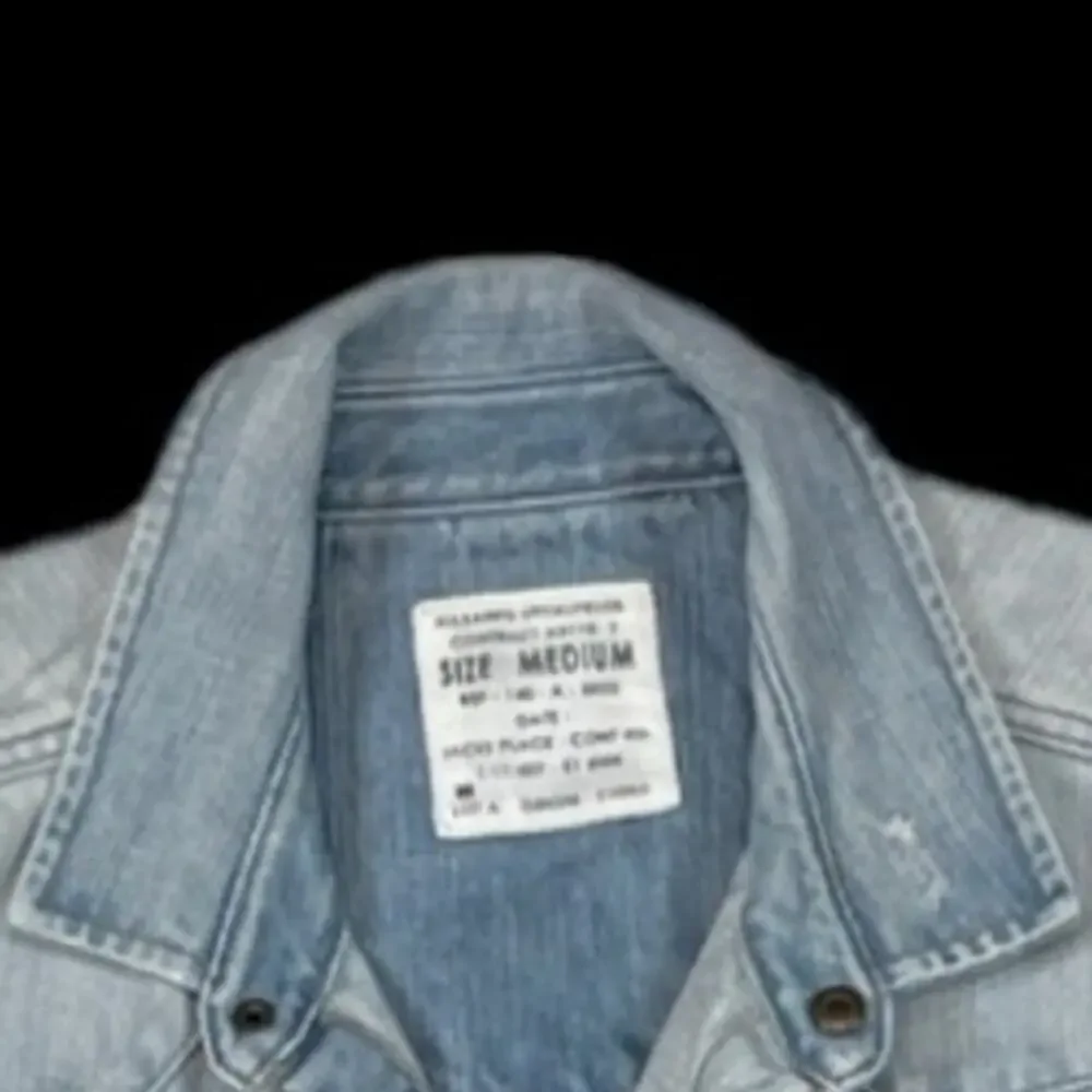 All Saints Long-Sleeve Denim Shirt in Blue | Size M - Picture 3 of 6